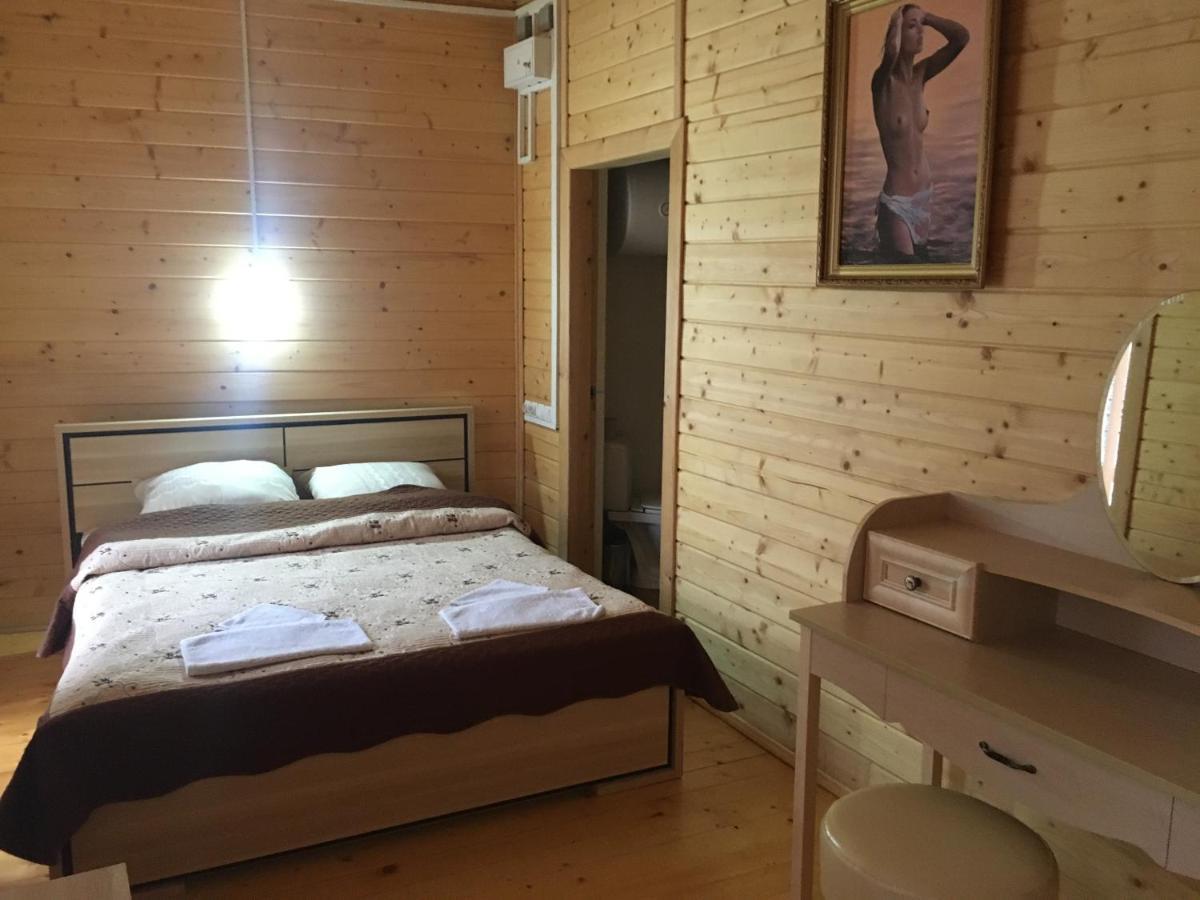 Хостел Галіція Kolomiya Ngoại thất bức ảnh